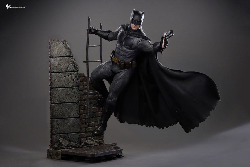 READY🔥Hot Toys MMS732 Batman v Superman: Dawn of Justice - 1/6th scale Batman (2.0) Collectible Figure (Deluxe Version)