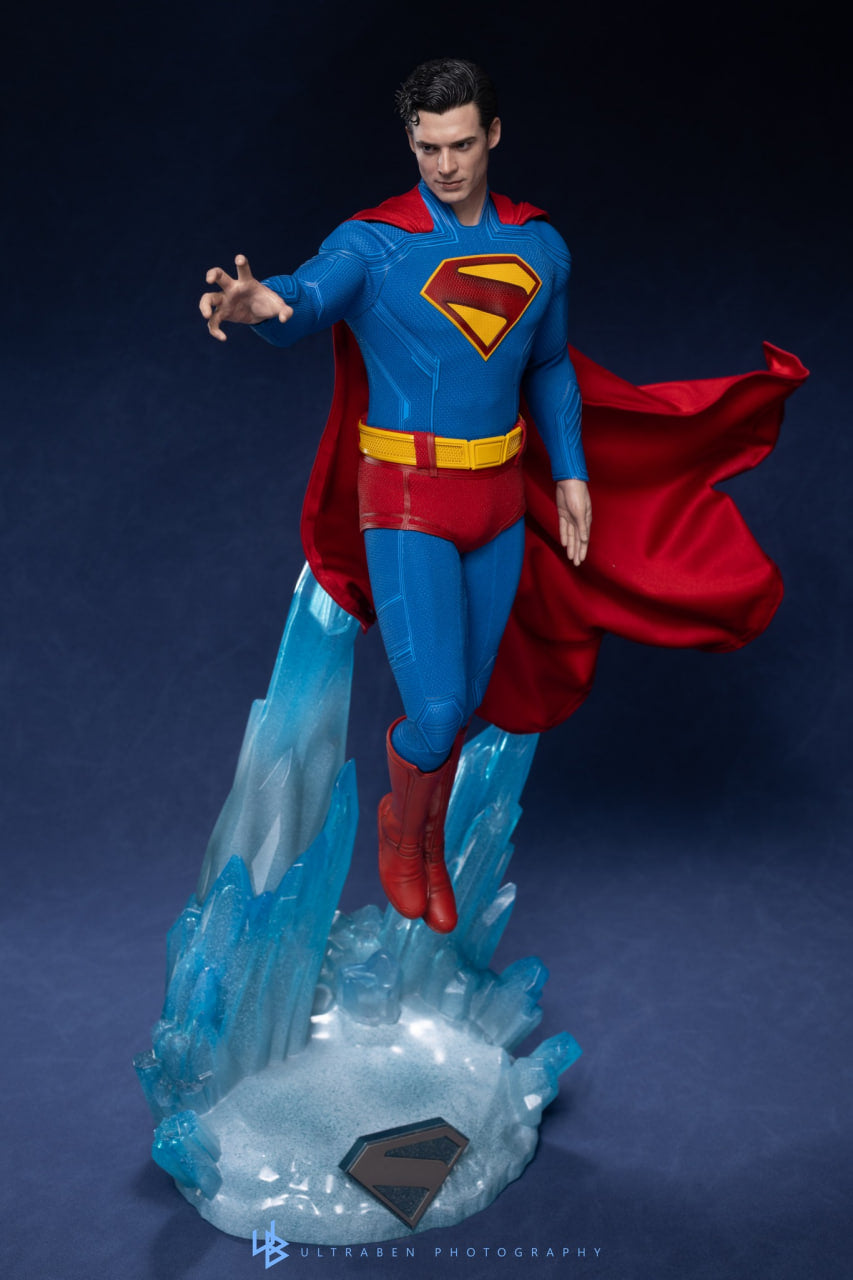 READY🔥Hot Toys MMS812 Superman 1/6th Scale Superman & Krypto Collectible Set