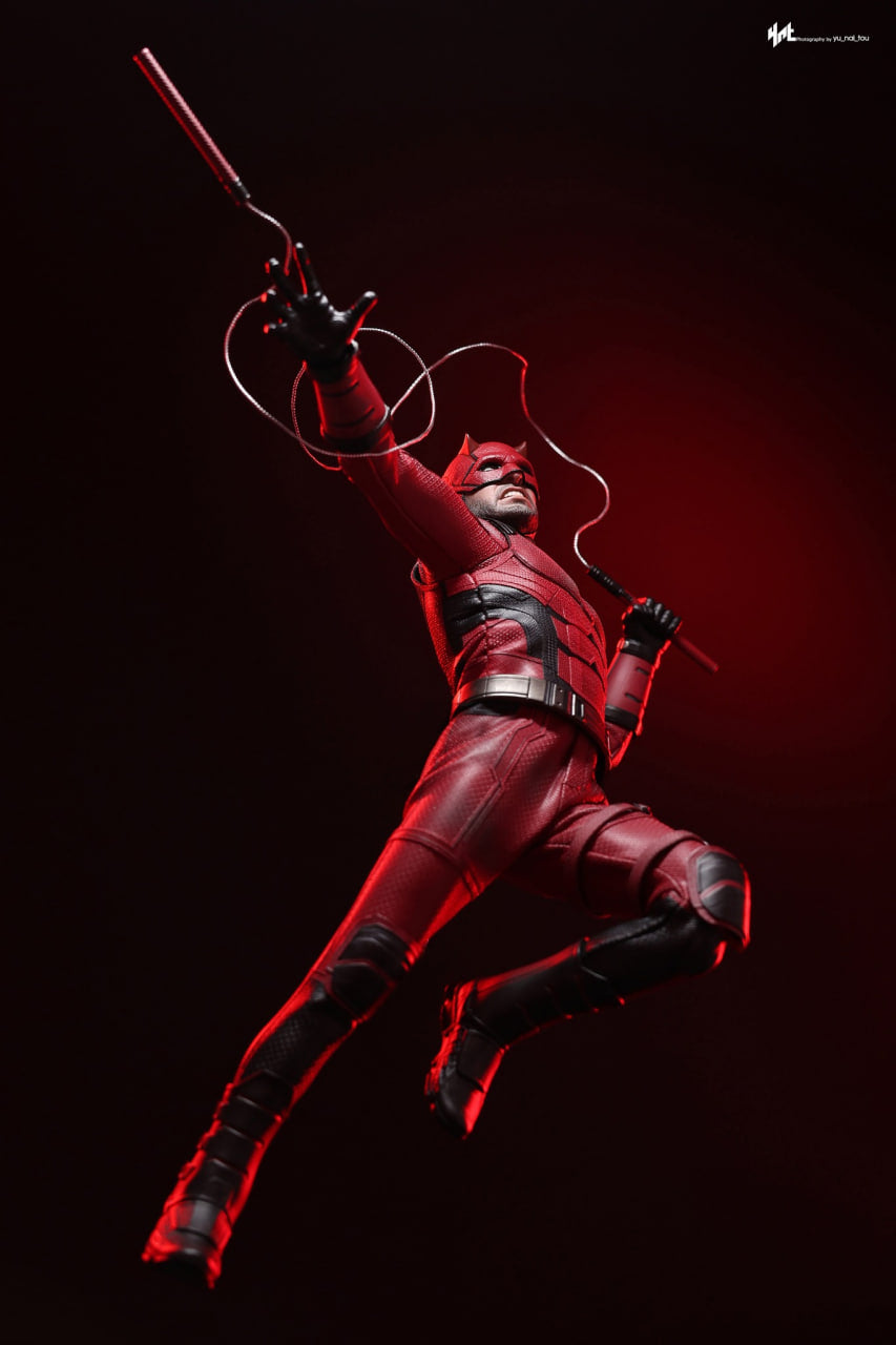 READY🔥Hot Toys TMS154 Daredevil: Born Again 1/6th Scale Daredevil Collectible Figure