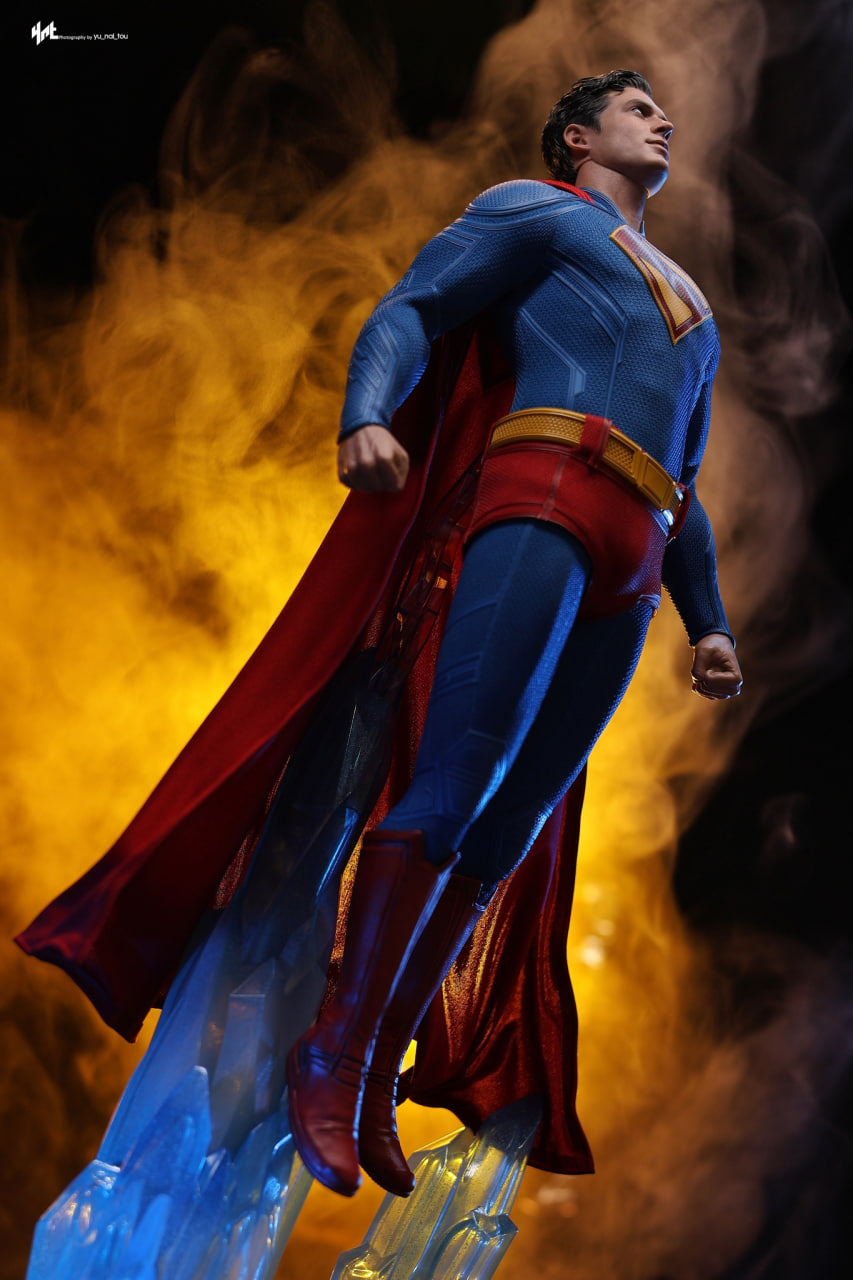 READY🔥Hot Toys MMS812 Superman 1/6th Scale Superman & Krypto Collectible Set