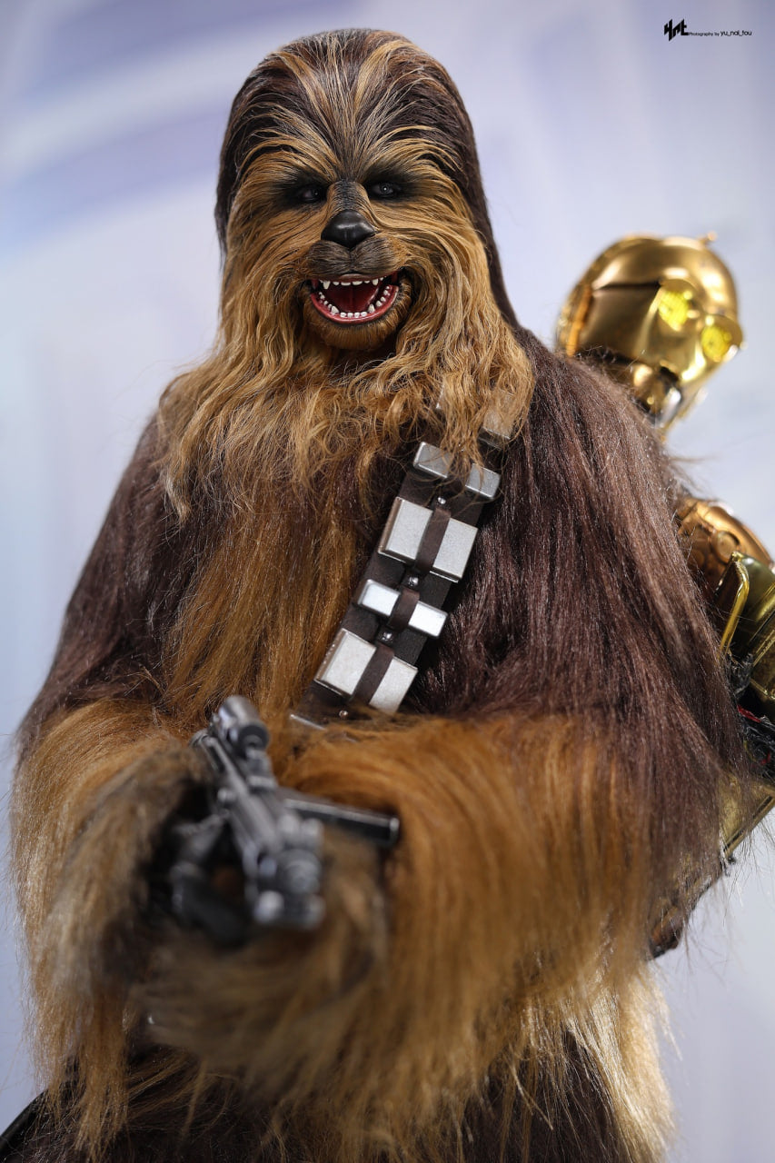 READY🔥Hot Toys MMS766 Star Wars: Episode V The Empire Strikes Back 1/6th scale Chewbacca with Disassembled C3PO Collectible Figure