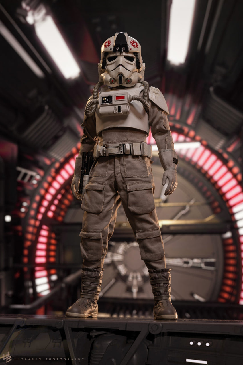 READY🔥Hot Toys MMS845 Star Wars: The Mandalorian & Grogu Imperial Remnant AT-AT Driver 1/6th scale Collectible Figure
