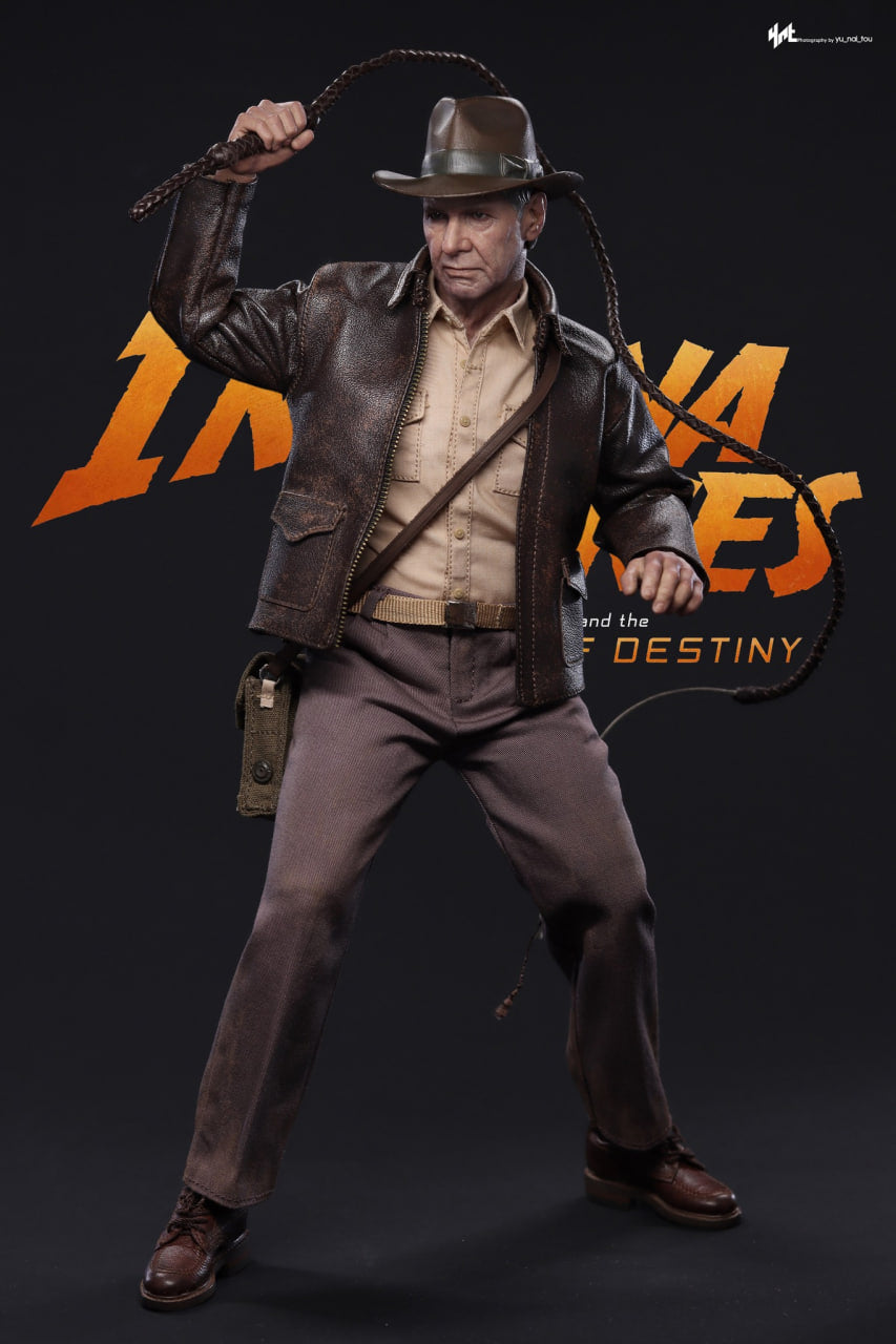 READY🔥Hot Toys MMS717 Indiana Jones and the Dial of Destiny – Indiana Jones (Deluxe Version)