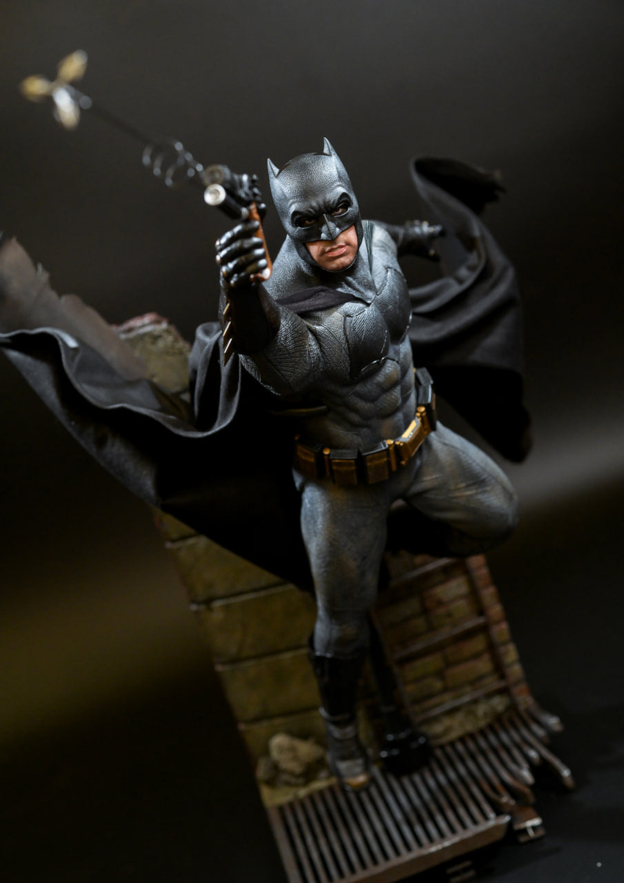 READY🔥Hot Toys MMS732 Batman v Superman: Dawn of Justice - 1/6th scale Batman (2.0) Collectible Figure (Deluxe Version)