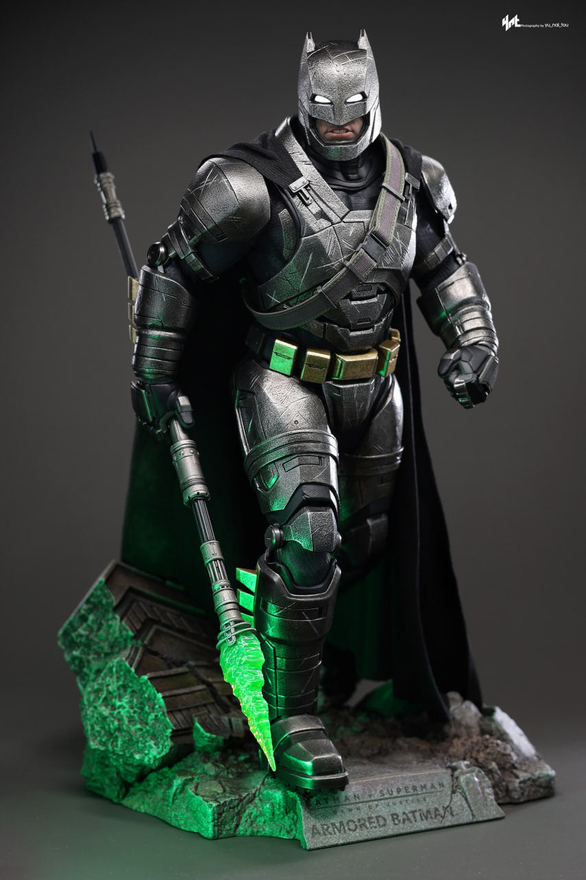 READY🔥Hot Toys MMS743D63 Batman V Superman Dawn Of Justice Armored Batman (2.0) 1/6th Scale Collectible Figure (Deluxe Version)