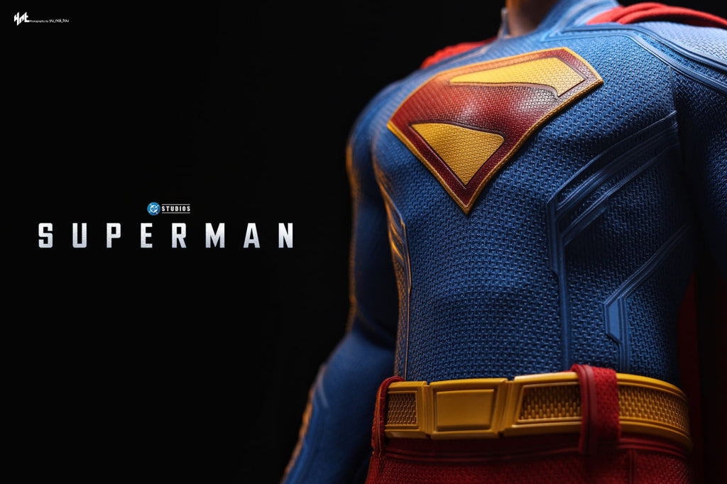 READY🔥Hot Toys MMS812 Superman 1/6th Scale Superman & Krypto Collectible Set