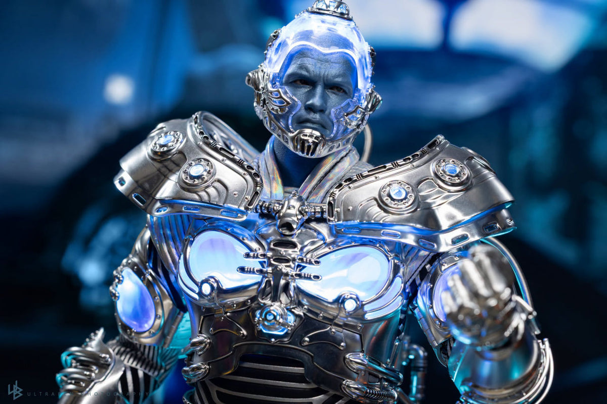 READY🔥Hot Toys MMS800 Batman & Robin 1/6th scale Mr. Freeze (Deluxe Version)
