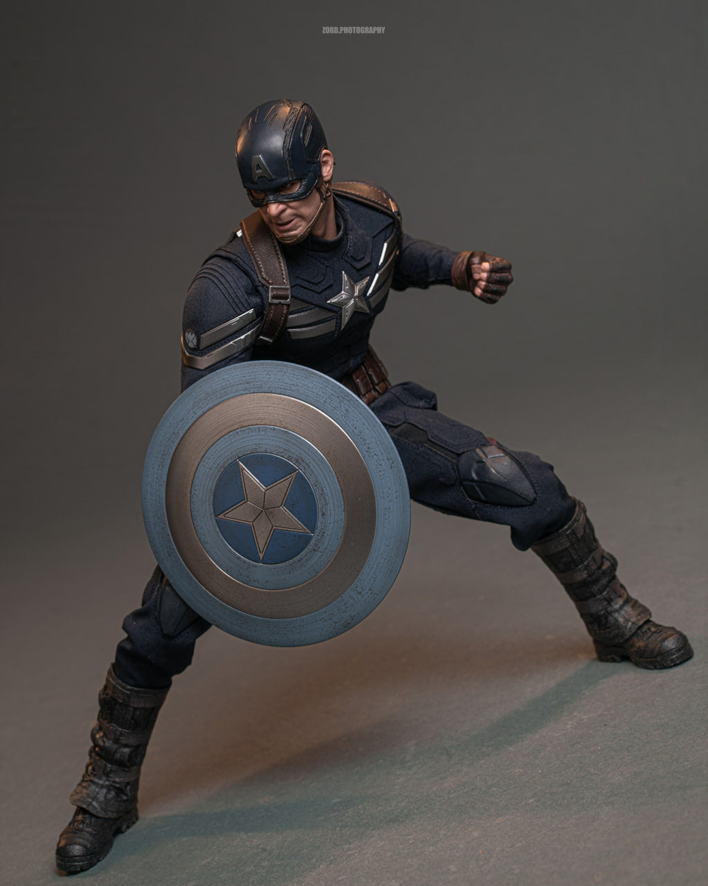 READY🔥Hot Toys MMS783 Captain America: The Winter Soldier 1/6th scale Captain America (Stealth S.T.R.I.K.E. Suit) 2.0 Collectible Figure
