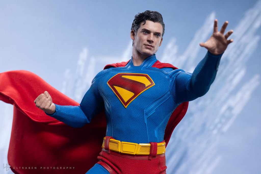 READY🔥Hot Toys MMS812 Superman 1/6th Scale Superman & Krypto Collectible Set