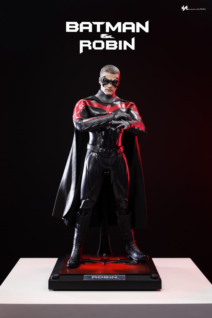 READY🔥Hot Toys MMS787 Batman & Robin 1/6th scale Robin Collectible Figure
