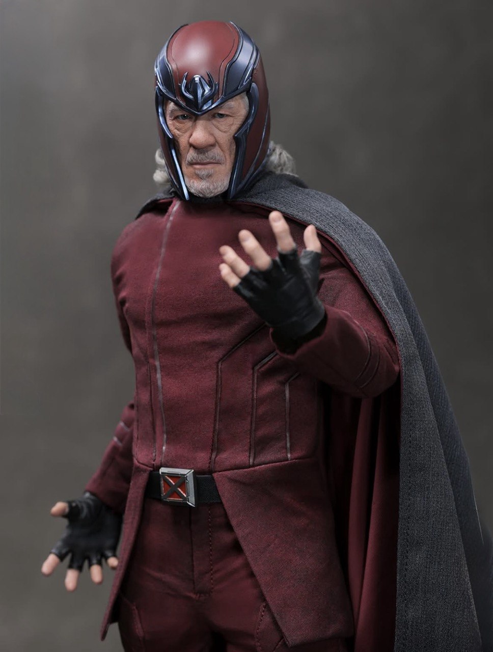 Preorder🔥Hot Toys MMS912 Avengers: Doomsday - 1/6th scale Magneto Collectible Figure
