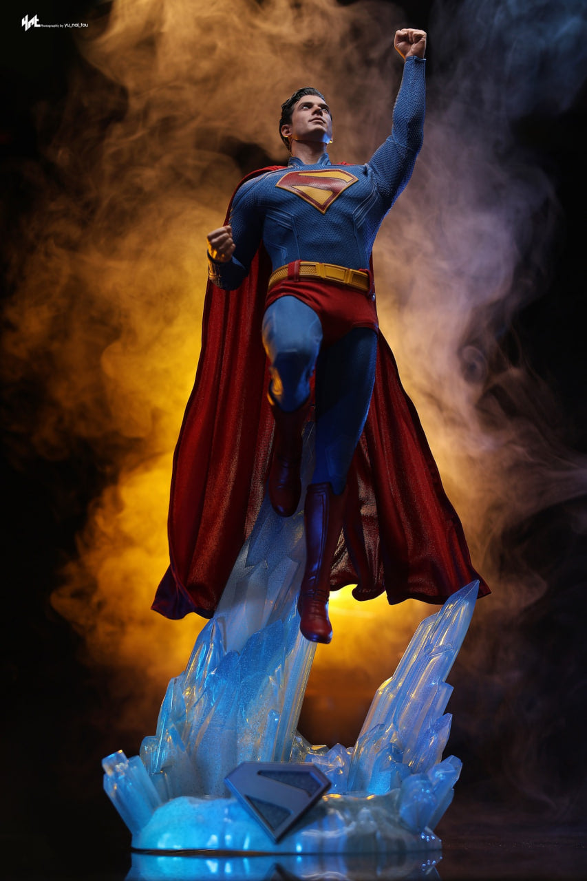 READY🔥Hot Toys MMS812 Superman 1/6th Scale Superman & Krypto Collectible Set