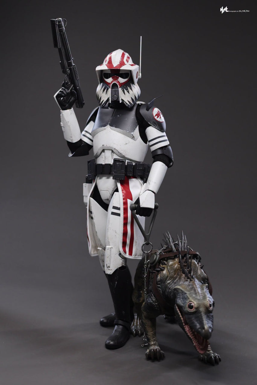 READY🔥Hot Toys TMS167 Star Wars: The Clone Wars - Sergeant Hound 1/6th Scale Collectible Figure