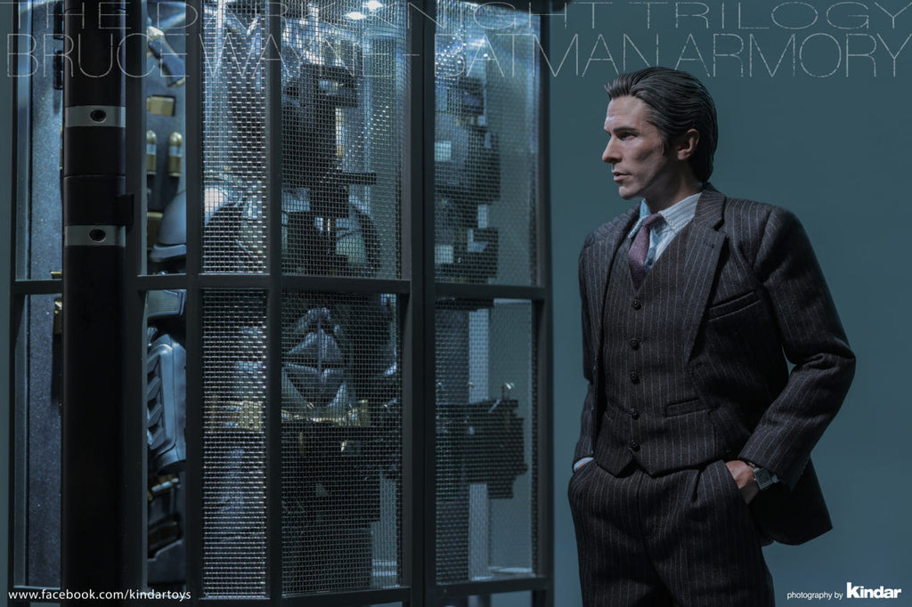 READY🔥Hot Toys MMS750 Batman The Dark Knight - 1/6th scale Batman Armory with Bruce Wayne (2.0) Collectible Set