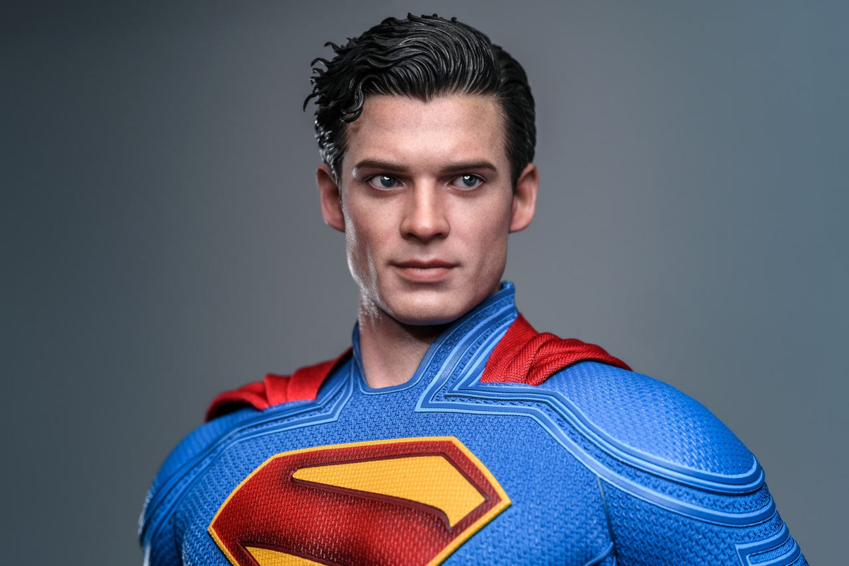 READY🔥Hot Toys MMS812 Superman 1/6th Scale Superman & Krypto Collectible Set