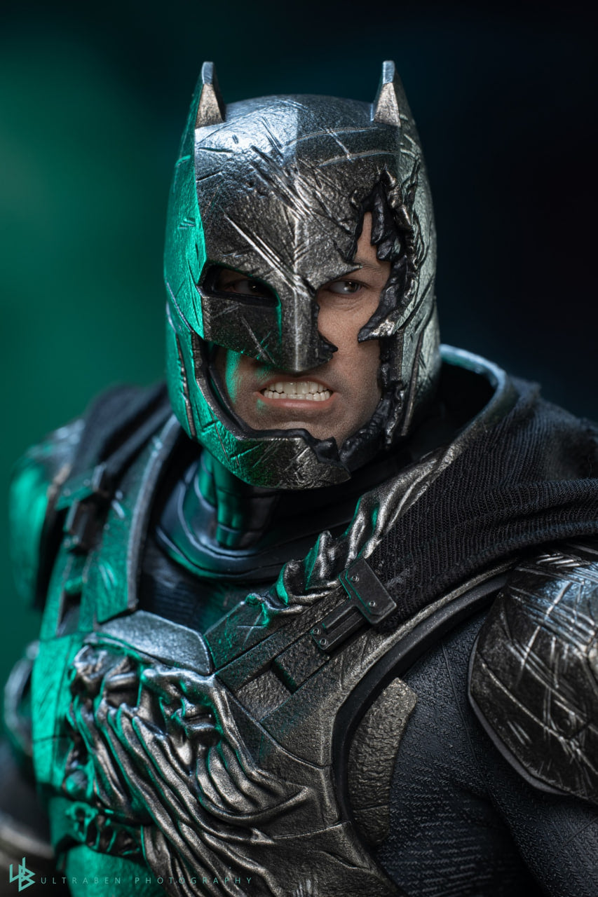 READY🔥Hot Toys MMS743D63 Batman V Superman Dawn Of Justice Armored Batman (2.0) 1/6th Scale Collectible Figure (Deluxe Version)