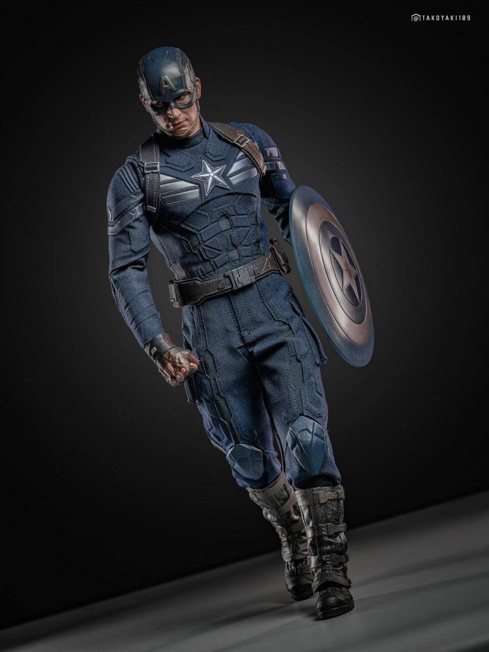 READY🔥Hot Toys MMS783 Captain America: The Winter Soldier 1/6th scale Captain America (Stealth S.T.R.I.K.E. Suit) 2.0 Collectible Figure