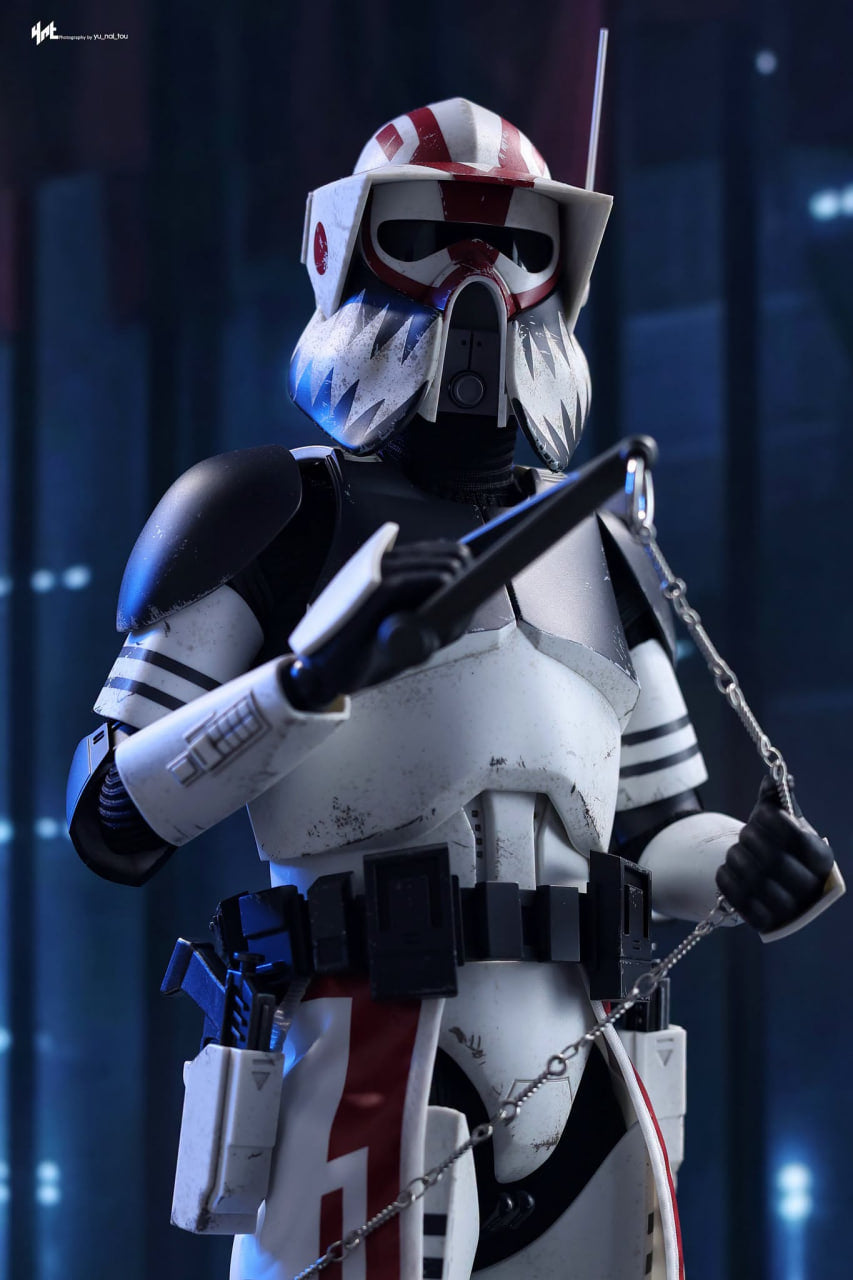 READY🔥Hot Toys TMS167 Star Wars: The Clone Wars - Sergeant Hound 1/6th Scale Collectible Figure