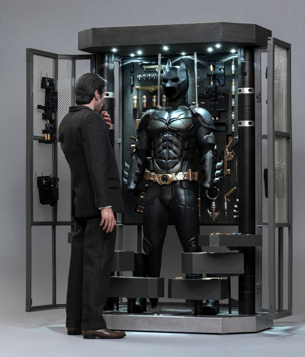 READY🔥Hot Toys MMS750 Batman The Dark Knight - 1/6th scale Batman Armory with Bruce Wayne (2.0) Collectible Set