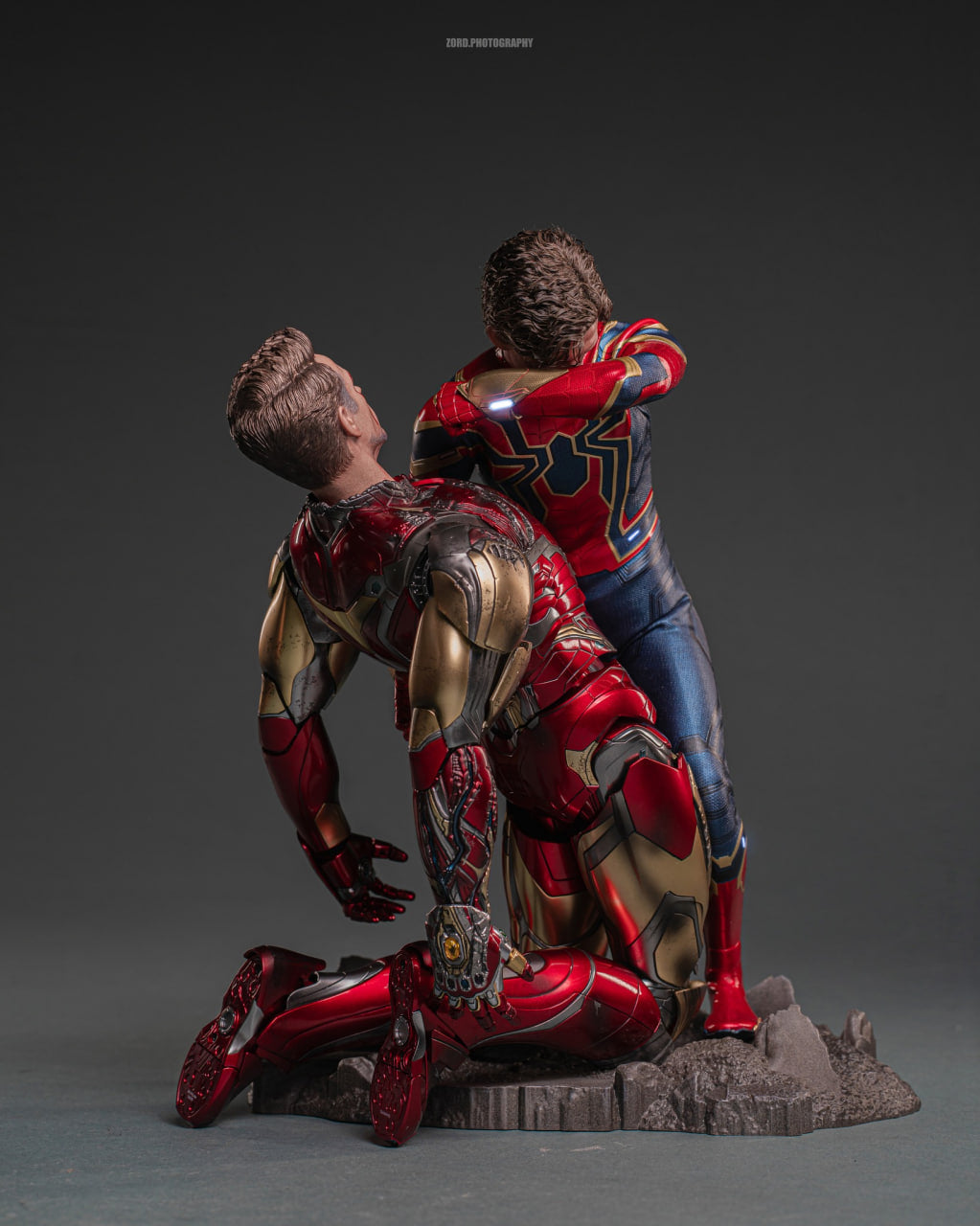 READY🔥Hot Toys MMS762AE Marvel Avengers: Endgame Iron Spider (Artisan Edition) 1/6th scale Collectible Figure