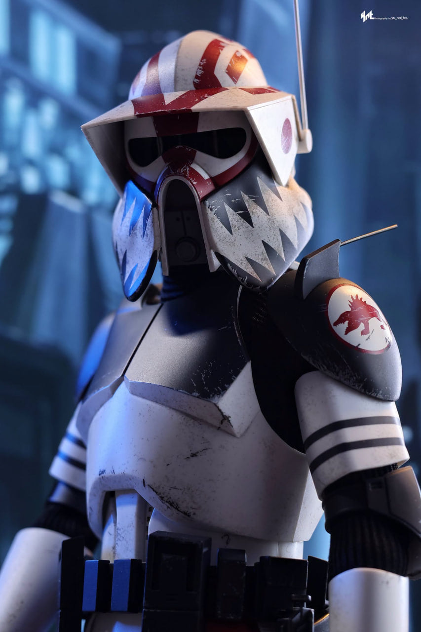 READY🔥Hot Toys TMS167 Star Wars: The Clone Wars - Sergeant Hound 1/6th Scale Collectible Figure