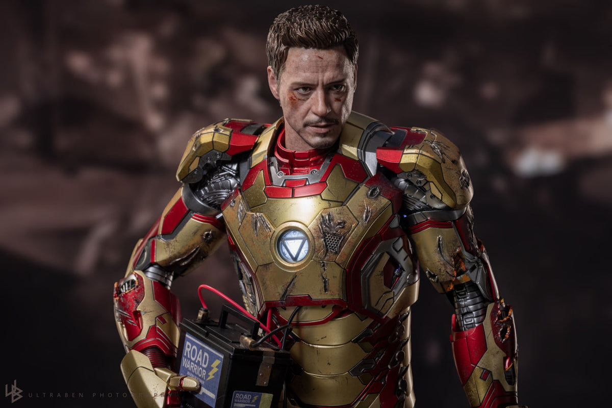 READY🔥Hot Toys MMS758D65b Iron Man 3 Iron Man Mark XLII (2.0) 1/6th scale Collectible Figure