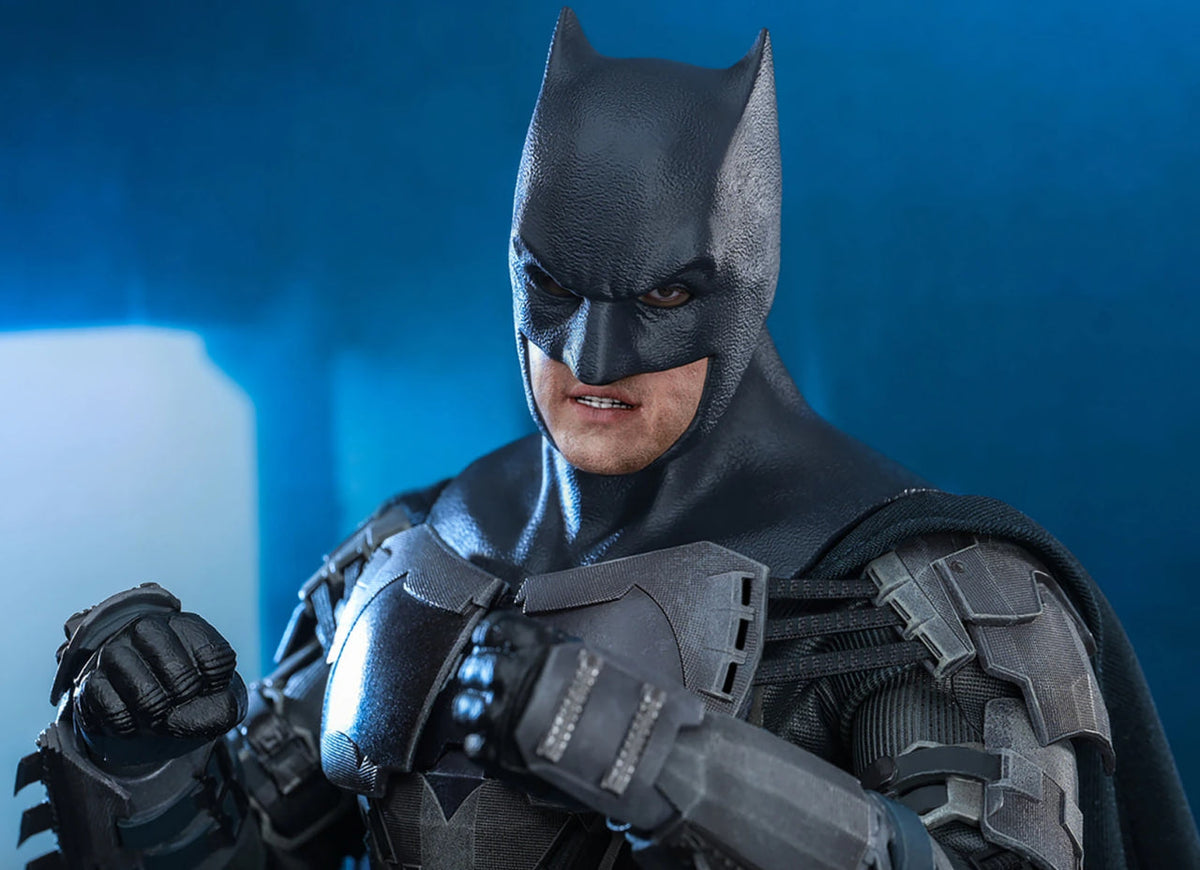 READY🔥Hot Toys MMS703 The Flash – Batman 1/6 Scale Collectible Figure