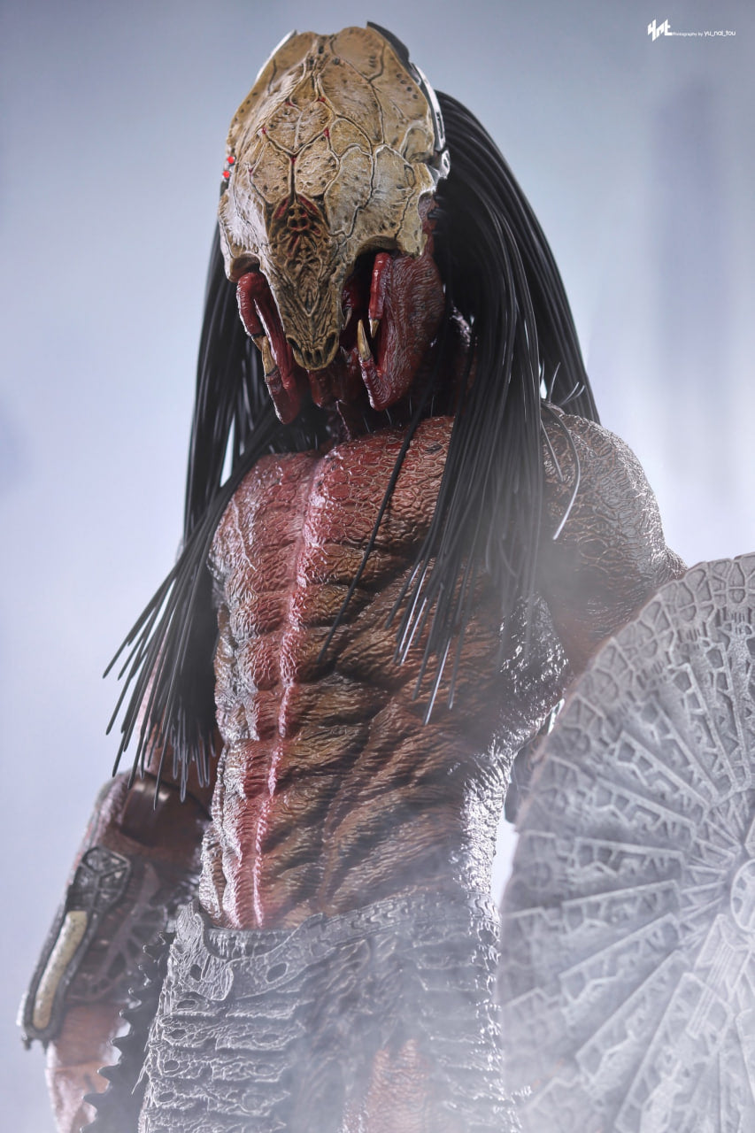 READY🔥Hot Toys TMS114 The Prey Feral Predator 1/6 Scale Collectible Figure