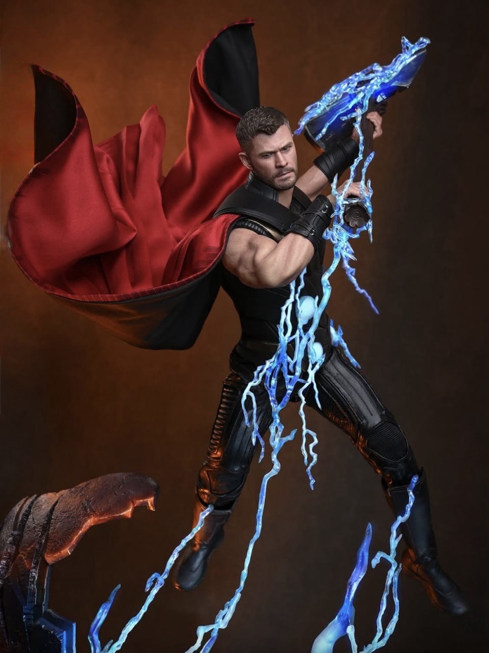 Preorder🔥Hot Toys MMS919 Avengers: Doomsday Thor (Deluxe Version) 1/6th scale Collectible Figure