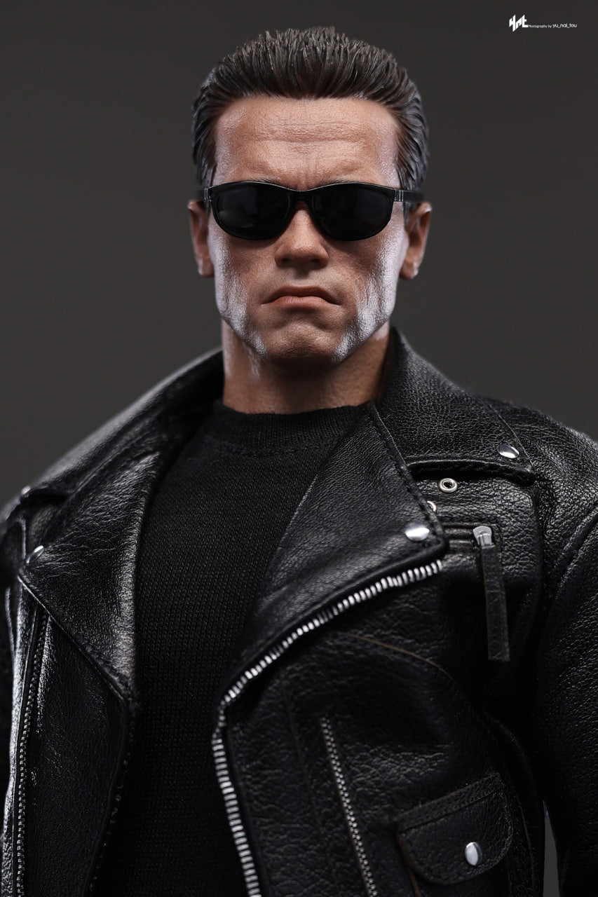 READY🔥Hot Toys MMS795 Terminator 2: Judgment Day 1/6th Scale T-800 (2.0) Collectible Figure