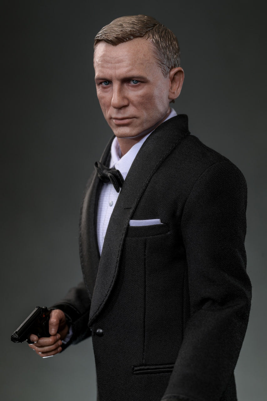 READY🔥Hot Toys MMS803 No Time To Die 1/6th Scale James Bond Collectible Figure