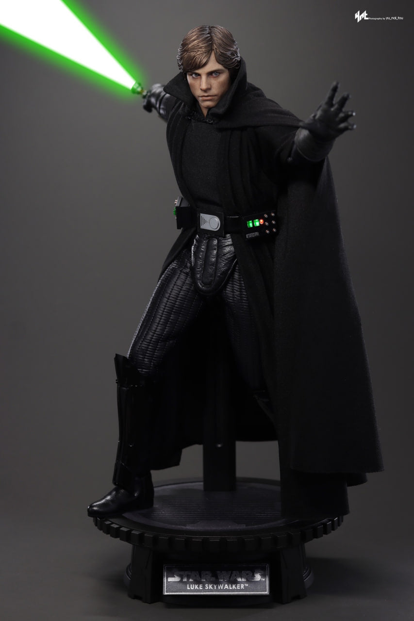 READY🔥Hot Toys CMS019 CMS019b Star Wars: Dark Empire Luke Skywalker (Dark Empire) 1/6th scale Collectible Figure