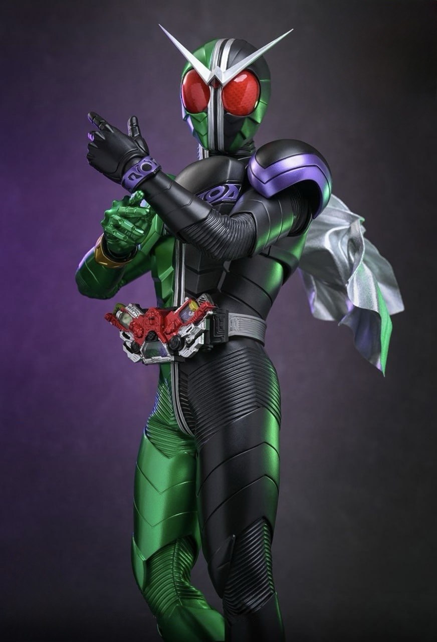 Preorder🔥Hot Toys TMS195B Kamen Rider W Kamen Rider W 1/6th scale Special Edition