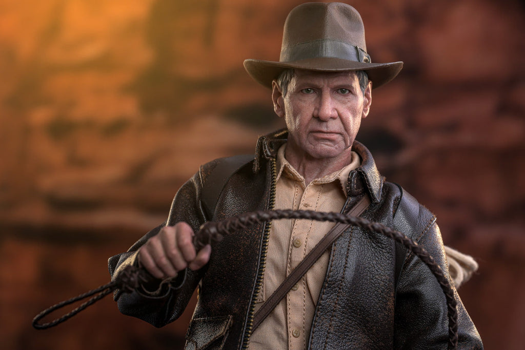 READY🔥Hot Toys MMS716 Indiana Jones and the Dial of Destiny – Indiana Jones 1/6 Scale Collectible Figure