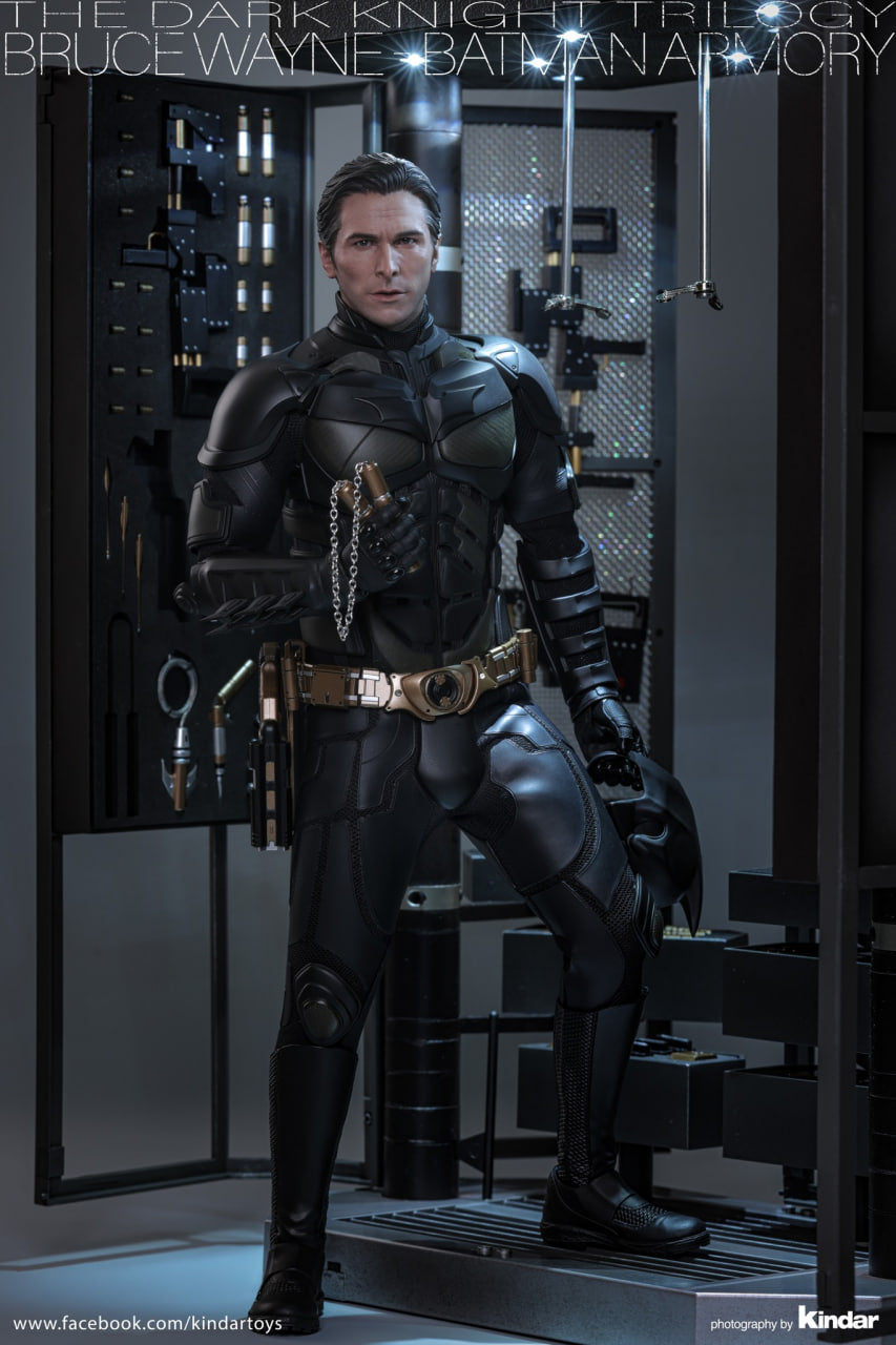 READY🔥Hot Toys MMS750 Batman The Dark Knight - 1/6th scale Batman Armory with Bruce Wayne (2.0) Collectible Set