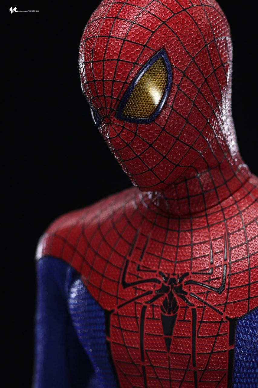 READY🔥Hot Toys MMS771B The Amazing Spider-Man 1/6th Scale The Amazing Spider-Man Collectible Figure (Special Edition) & Collector edition