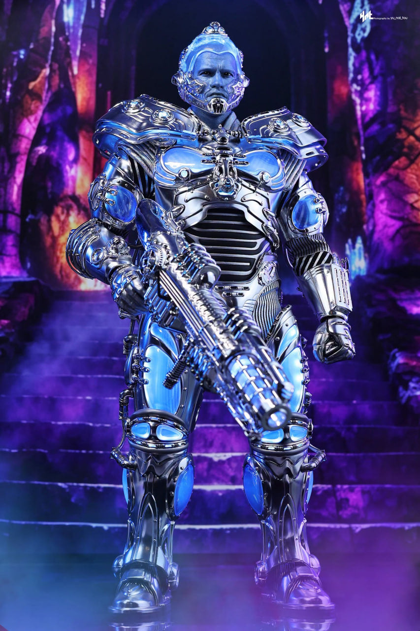 READY🔥Hot Toys MMS800 Batman & Robin 1/6th scale Mr. Freeze (Deluxe Version)