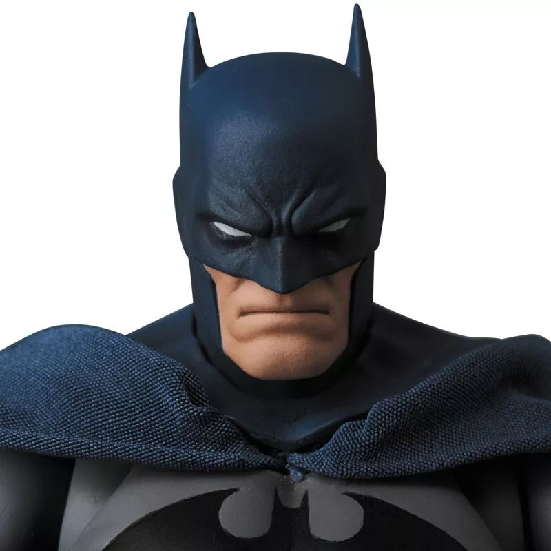 Medicom Toy MAFEX No.105 BATMAN HUSH Action Figure JAPAN OFFICIAL