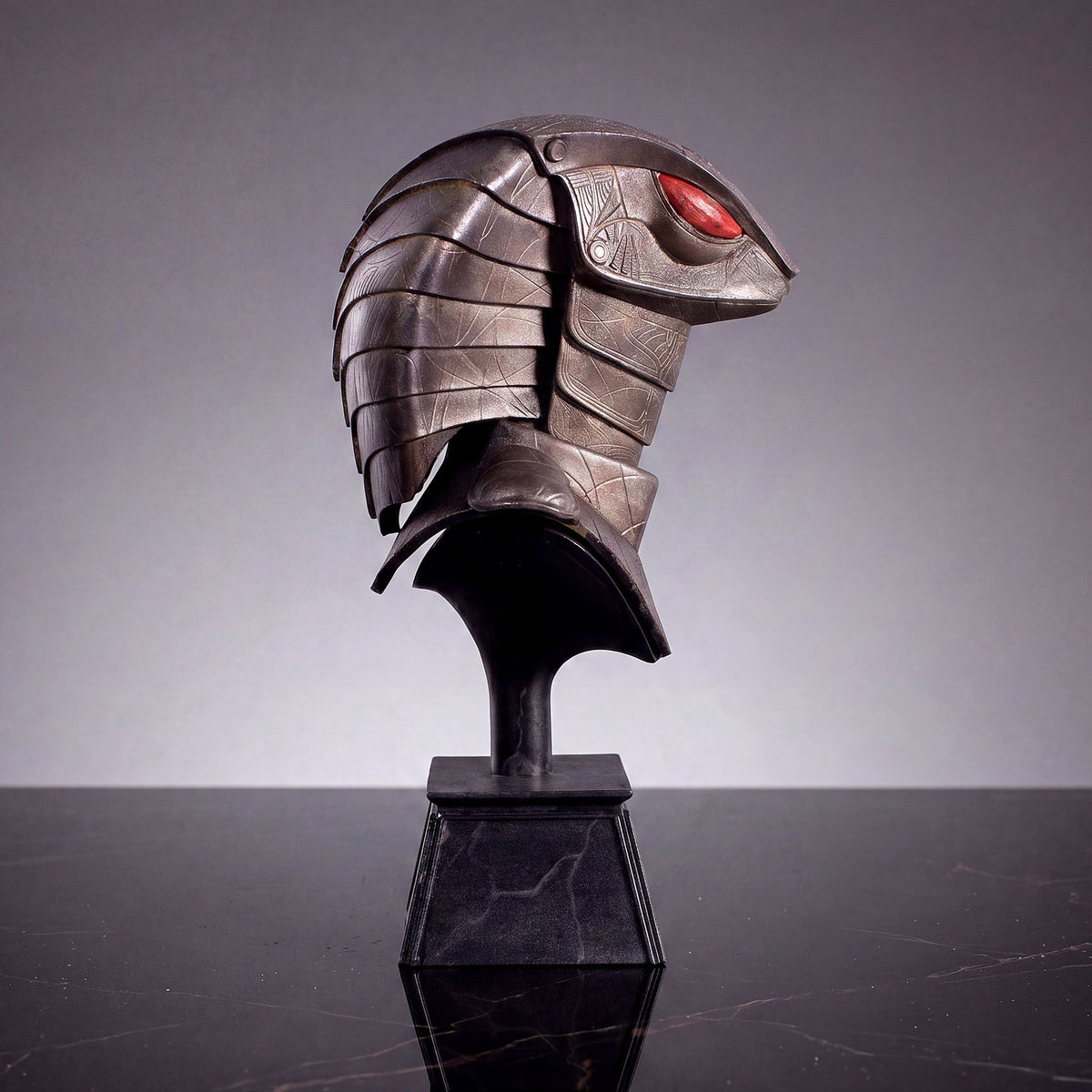 Stargate: Serpent Guard Helmet Scaled Replica