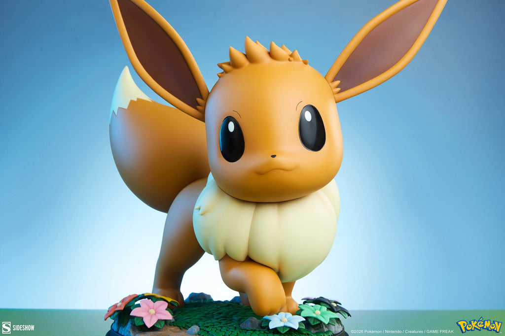 Pokémon: Eevee Life-Size Figure