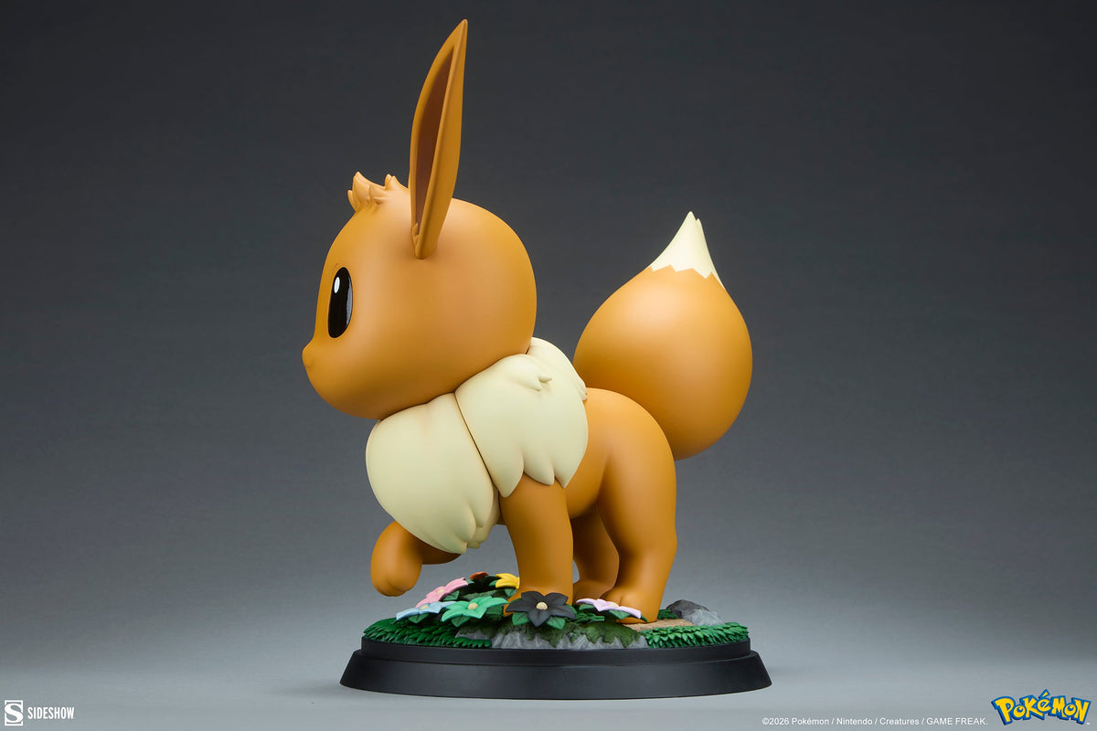 Pokémon: Eevee Life-Size Figure