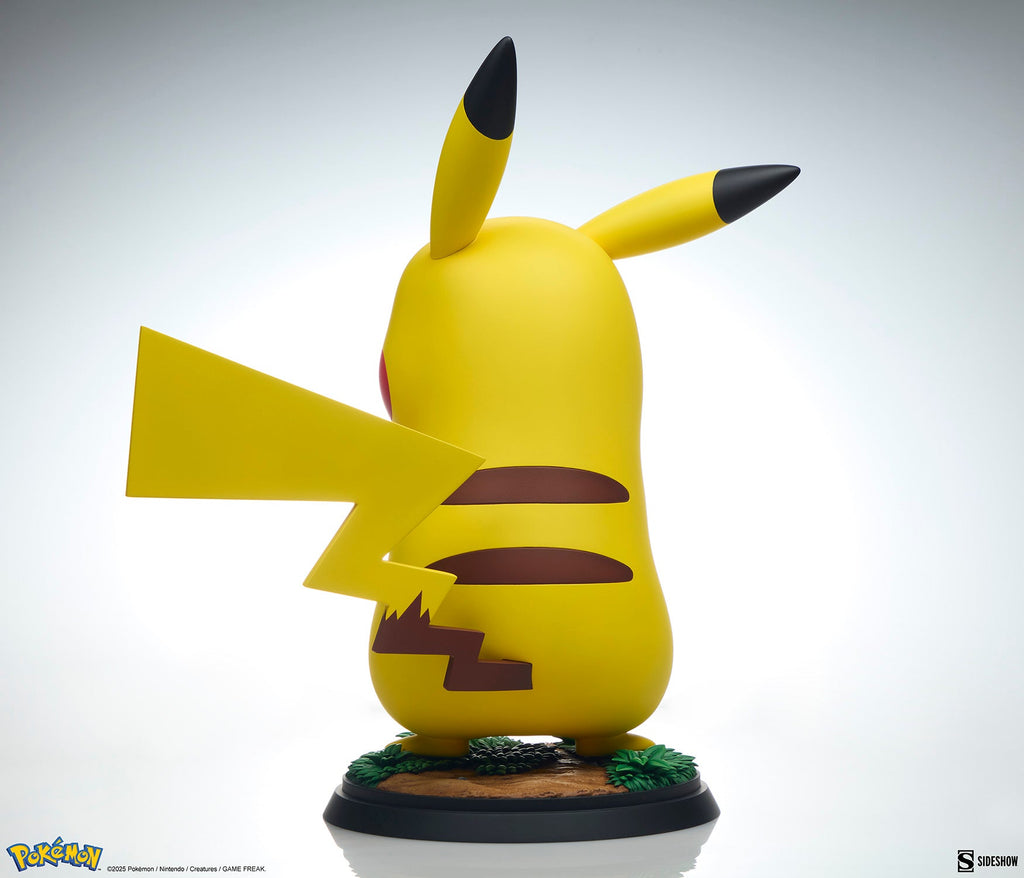 Pokémon: Pikachu Life-Size Figure
