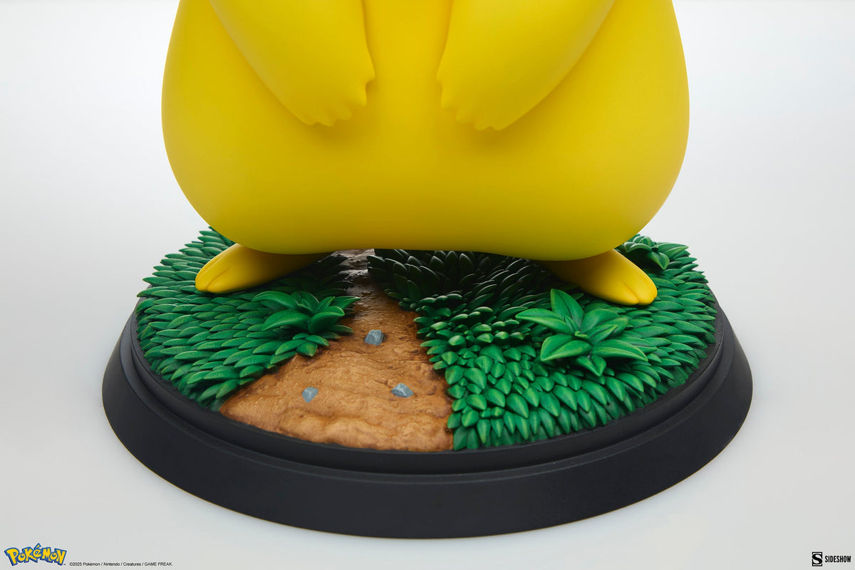 Pokémon: Pikachu Life-Size Figure