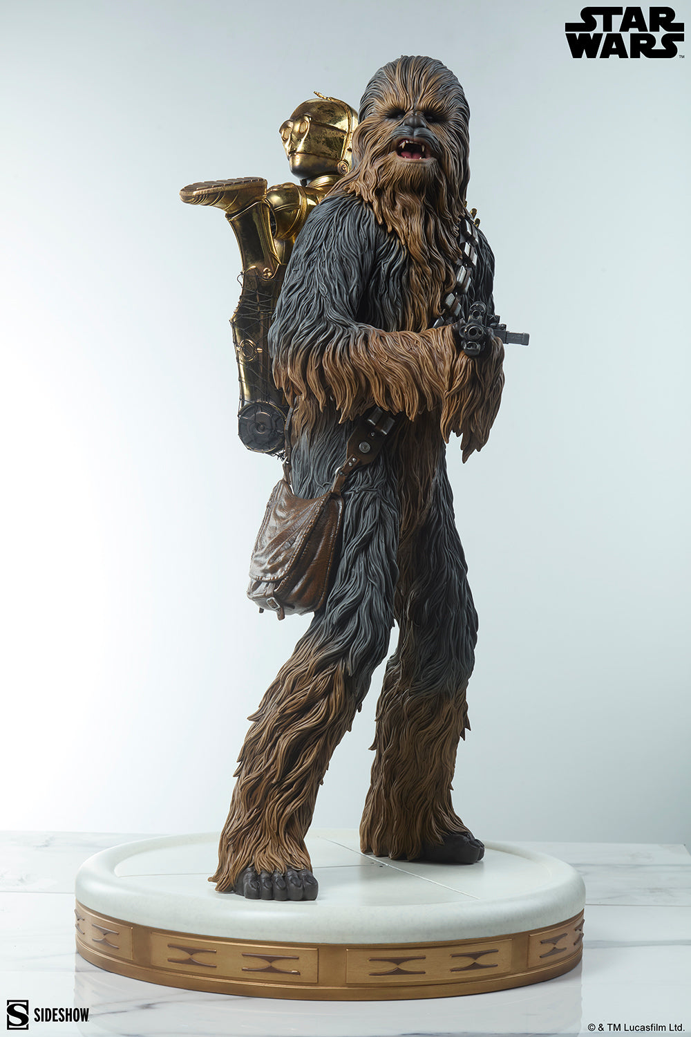 Star Wars The Empire Strikes Back: Chewbacca and C-3PO Premium Format Figure
