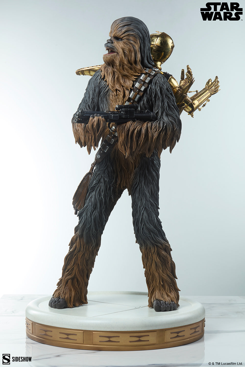 Star Wars The Empire Strikes Back: Chewbacca and C-3PO Premium Format Figure