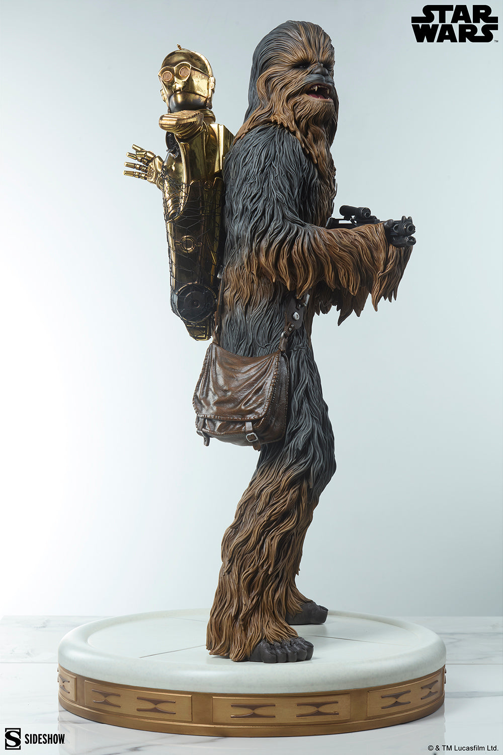 Star Wars The Empire Strikes Back: Chewbacca and C-3PO Premium Format Figure