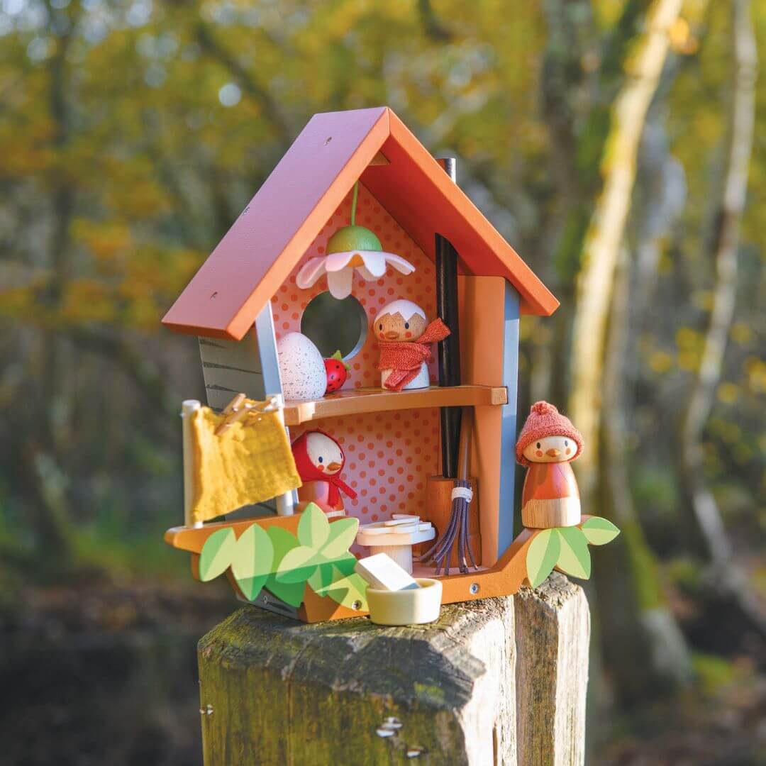 Robin's Nest Dollhouse